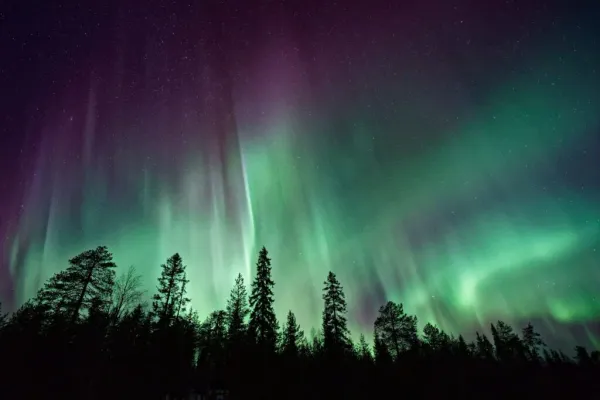 How to see the Northern Lights in Lapland - 9 Tips for the Best Aurora Experience